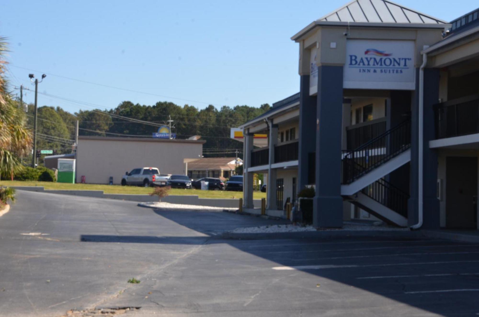 Baymont Suites Covington Exterior photo